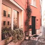 Casa Fola - Centre 4*