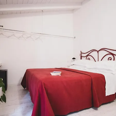 Casa Fola - Centre Πανσιόν 4*
